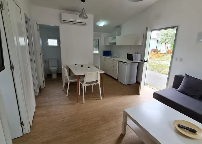 Sabiñanigo Camp&Hotel